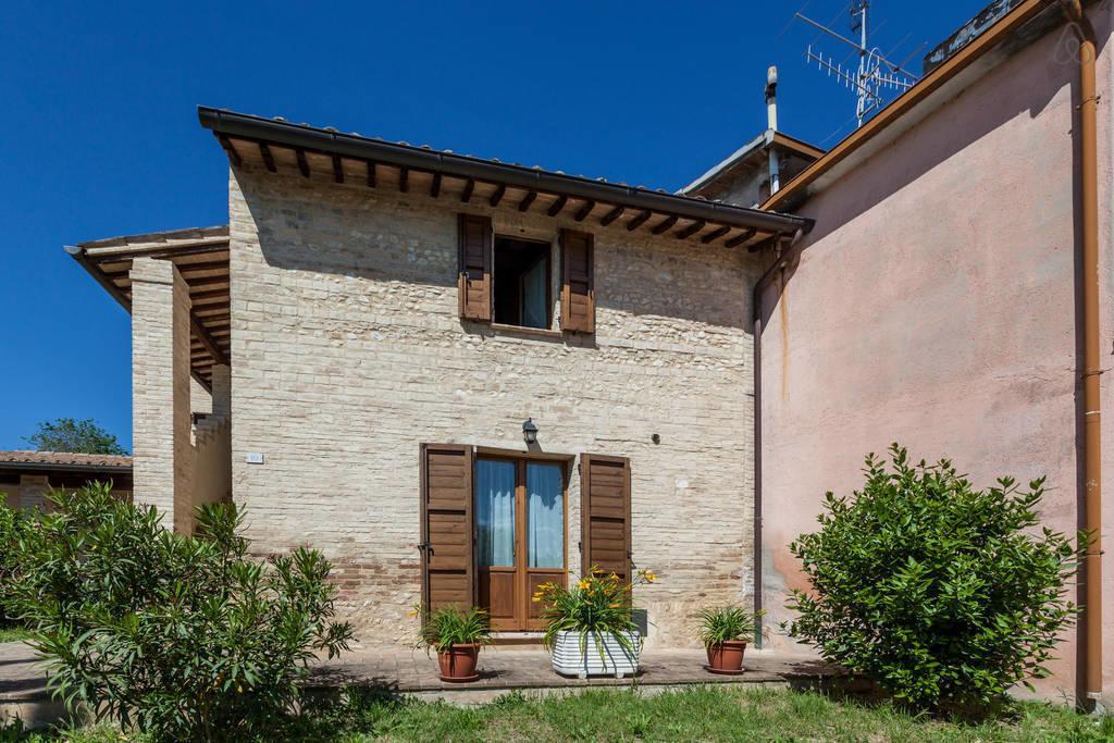 Ciards House Montefalco Room photo
